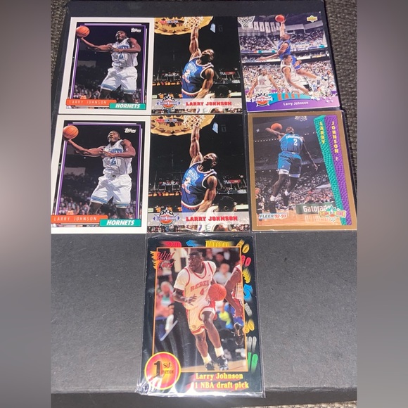 Larry Johnson cards (7) 1992-1993 - Picture 1 of 4
